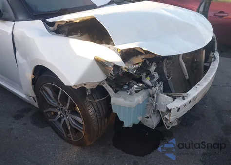 2012 Scion Tc z USA, uszkodzony, nr VIN JTKJF5C79C3025175